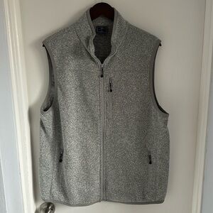 Like new. Vineyard Vines men’s grey sweater vest. Rarely worn, smoke free home.